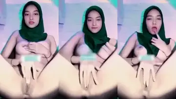 Bokep Hijab Sarah Colmek Basah Lumer HD poster