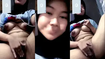 Bokep Indo Abg Cantik Lagi Vc Sama Kesayngan poster