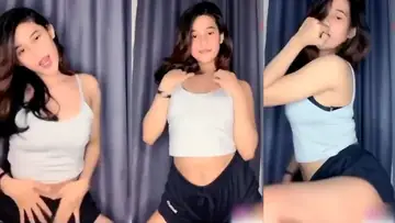 Bokep Indo Vivie Baju Putih Goyang 2 poster
